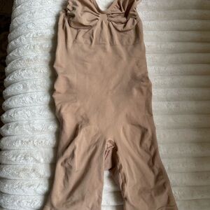 SKIMS Tan Jumpsuit Relaxed Fit Essential